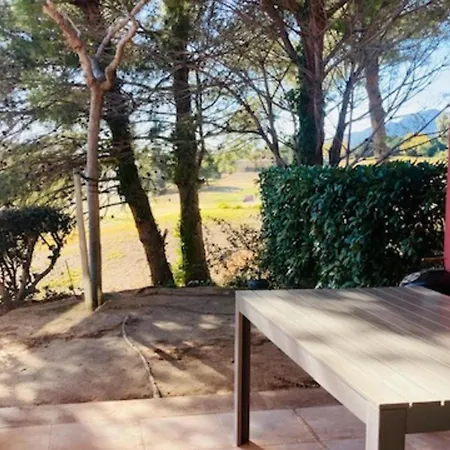 Genial Casa En Zona Exclusiva - Es-9-171