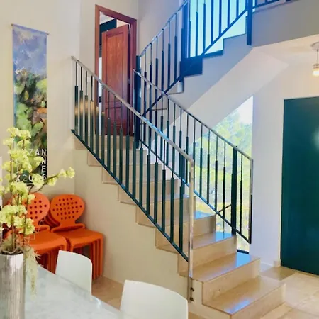 Genial Casa En Zona Exclusiva - Es-9-171 * Bonmont Terres Noves